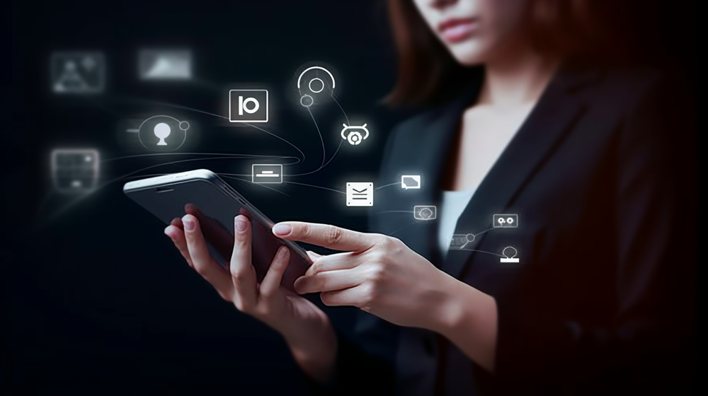 5G時代的融合與嬗變 互聯(lián)網(wǎng)科技、工業(yè)智能與粒子線條的藝術(shù)交響